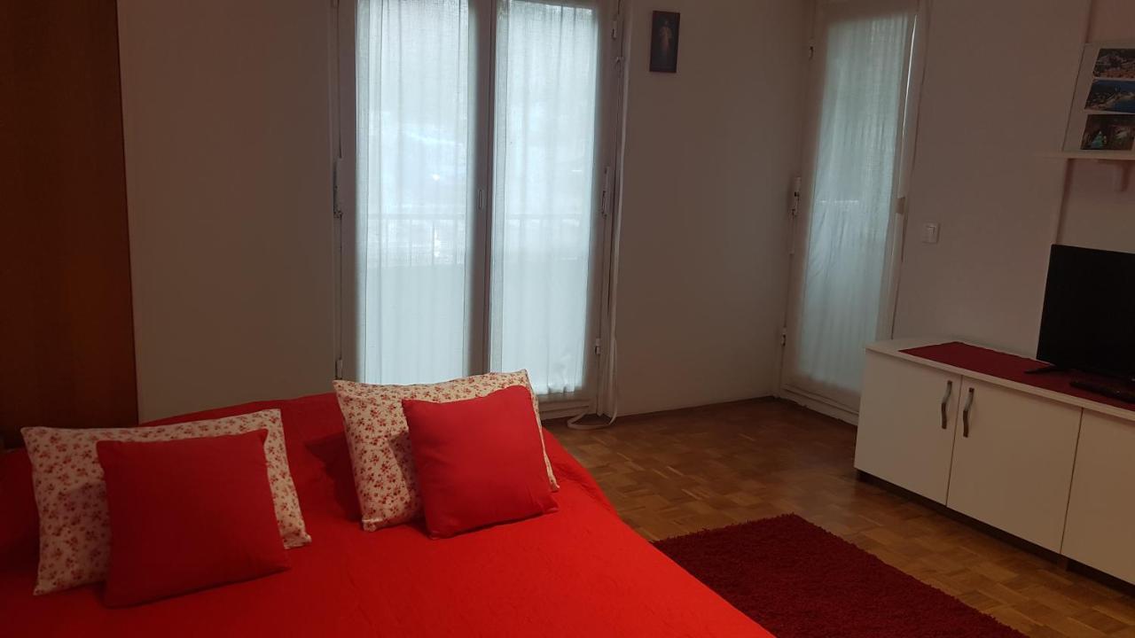 Apartment Jadranka Pula Exterior foto